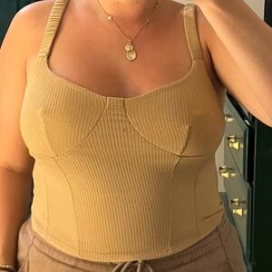 Gaze Ribbed Camel Tank Top